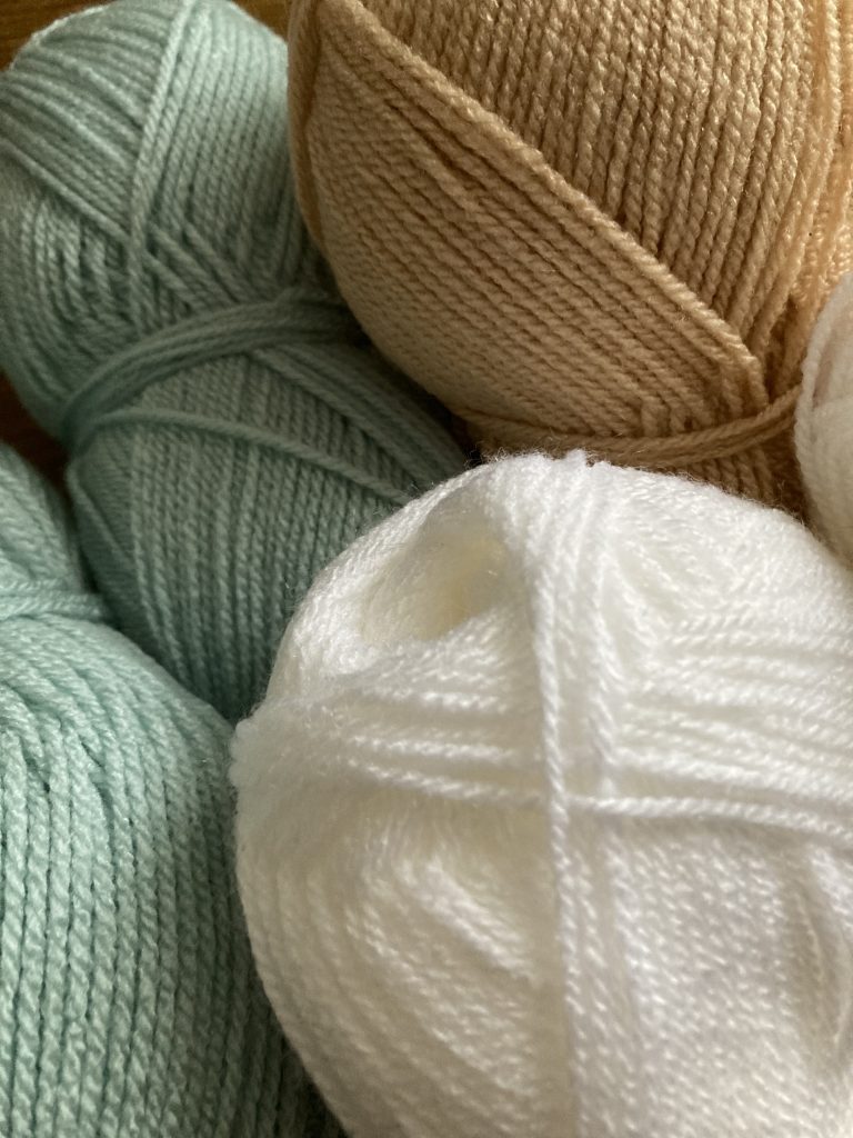 A close up of yarn